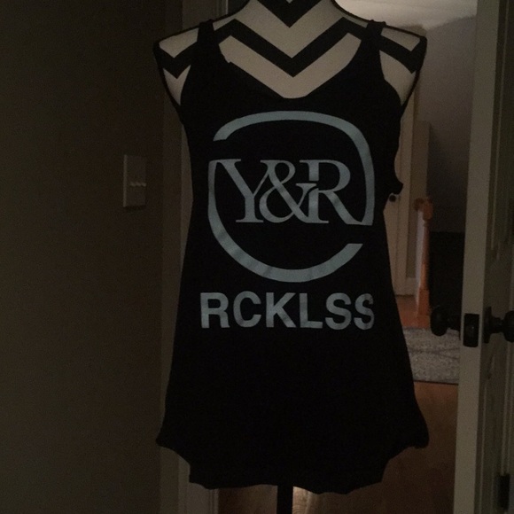 🐍Young & Reckless Y&R Distressed Tank SzL🐍 - Picture 2 of 5